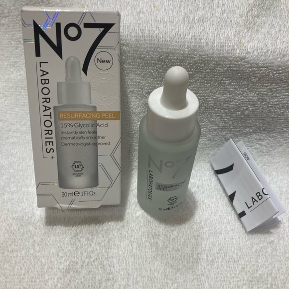 No.7 Skincare No7 Laboratories Resurfacing Peel 5 Glycolic Acid 3